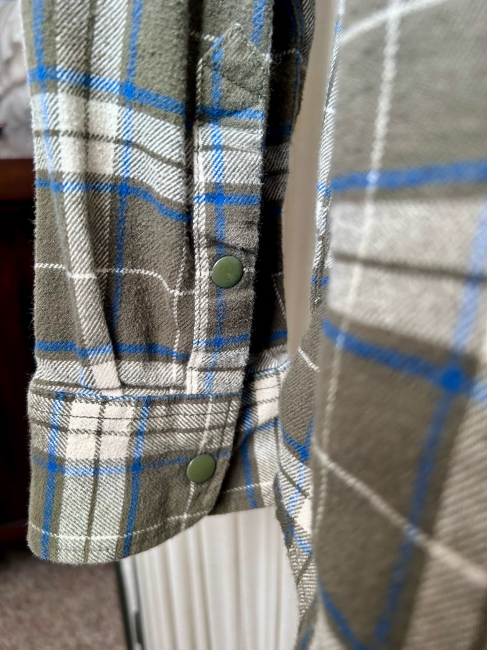 Vans Hooded Flannel - Picture 4 of 8